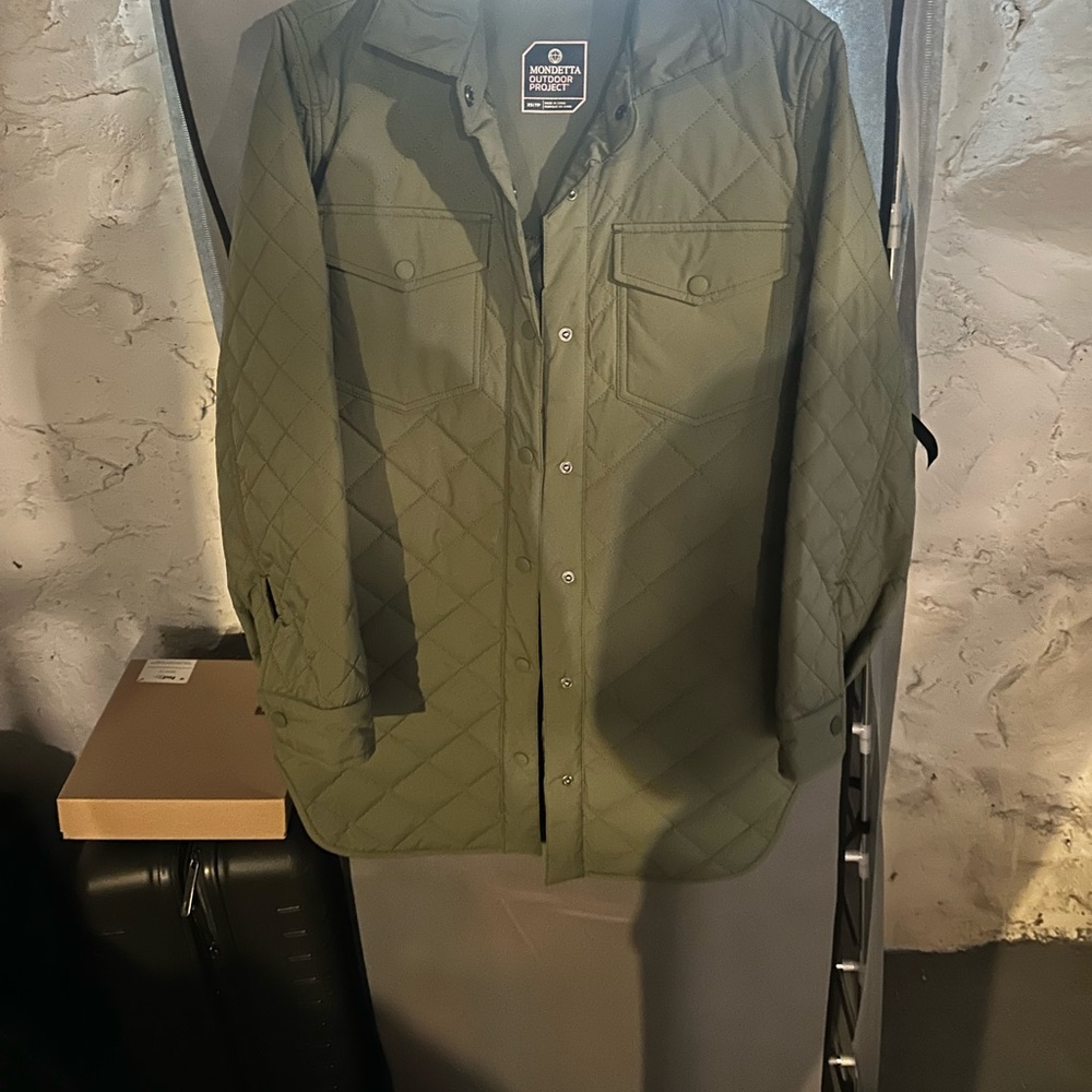 Women’s Quilted Green Jacket